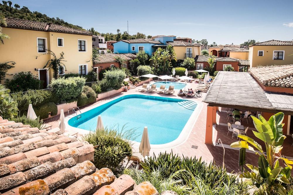 Aparthotel Borgo Degli Ulivi