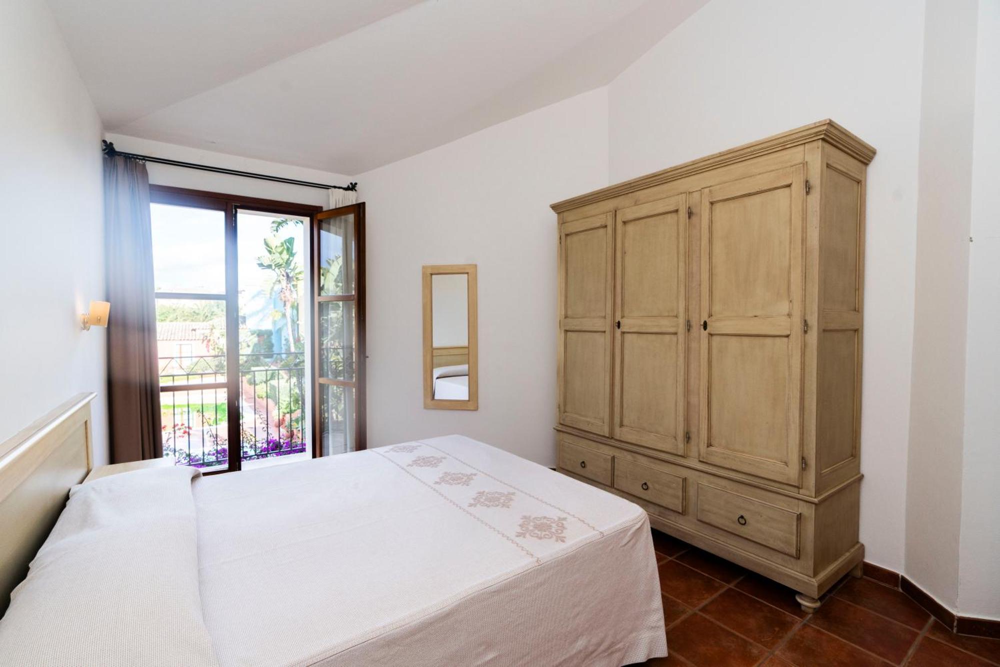 Aparthotel Borgo Degli Ulivi Àrbatax