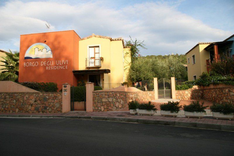 Borgo Degli Ulivi Aparthotel