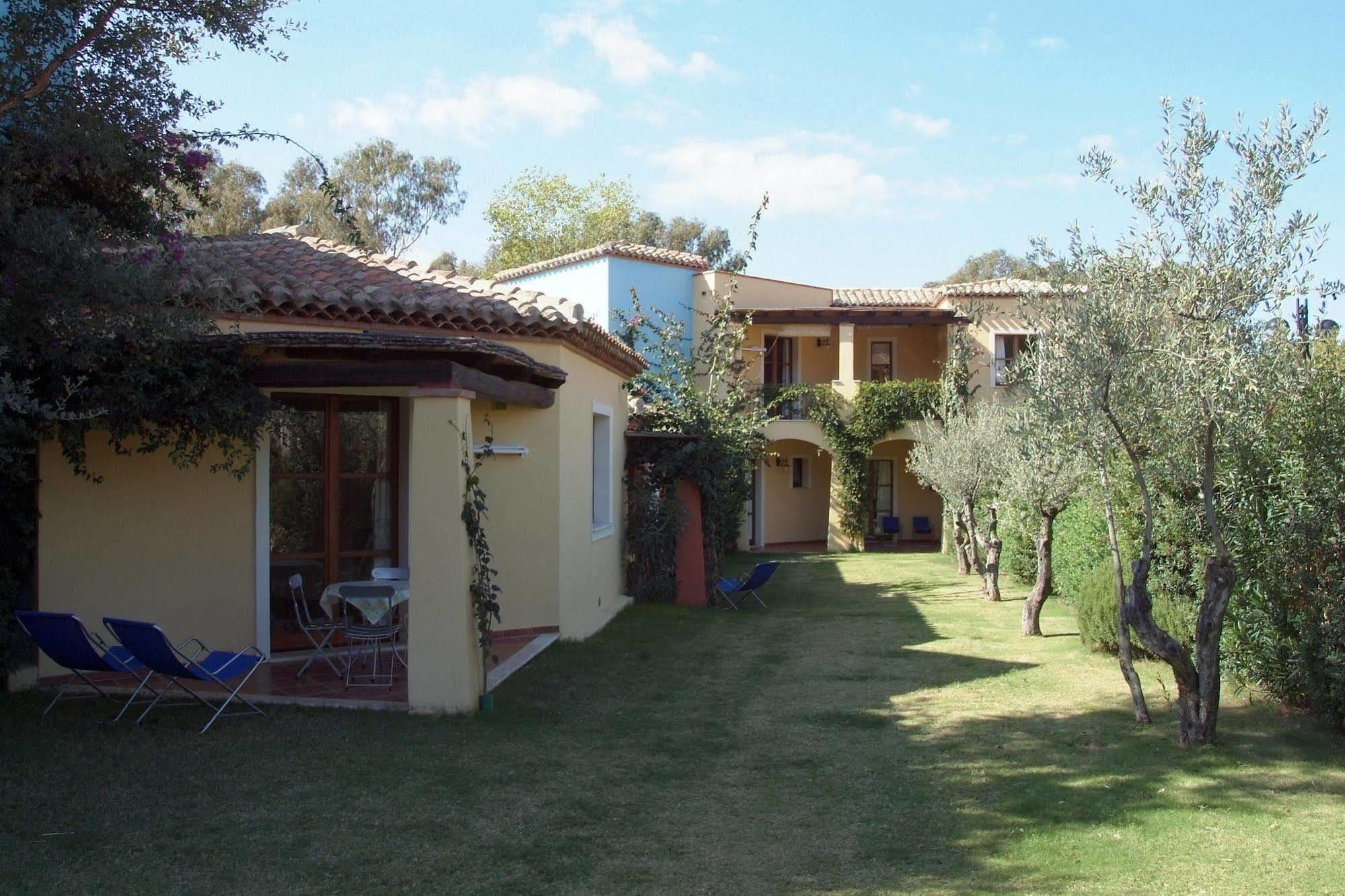 Borgo Degli Ulivi 3*